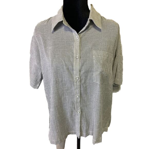 Hem & Thread Blouse Women Small Button Up Short Sleeve Blue/White Pinstripe Top - Picture 1 of 12